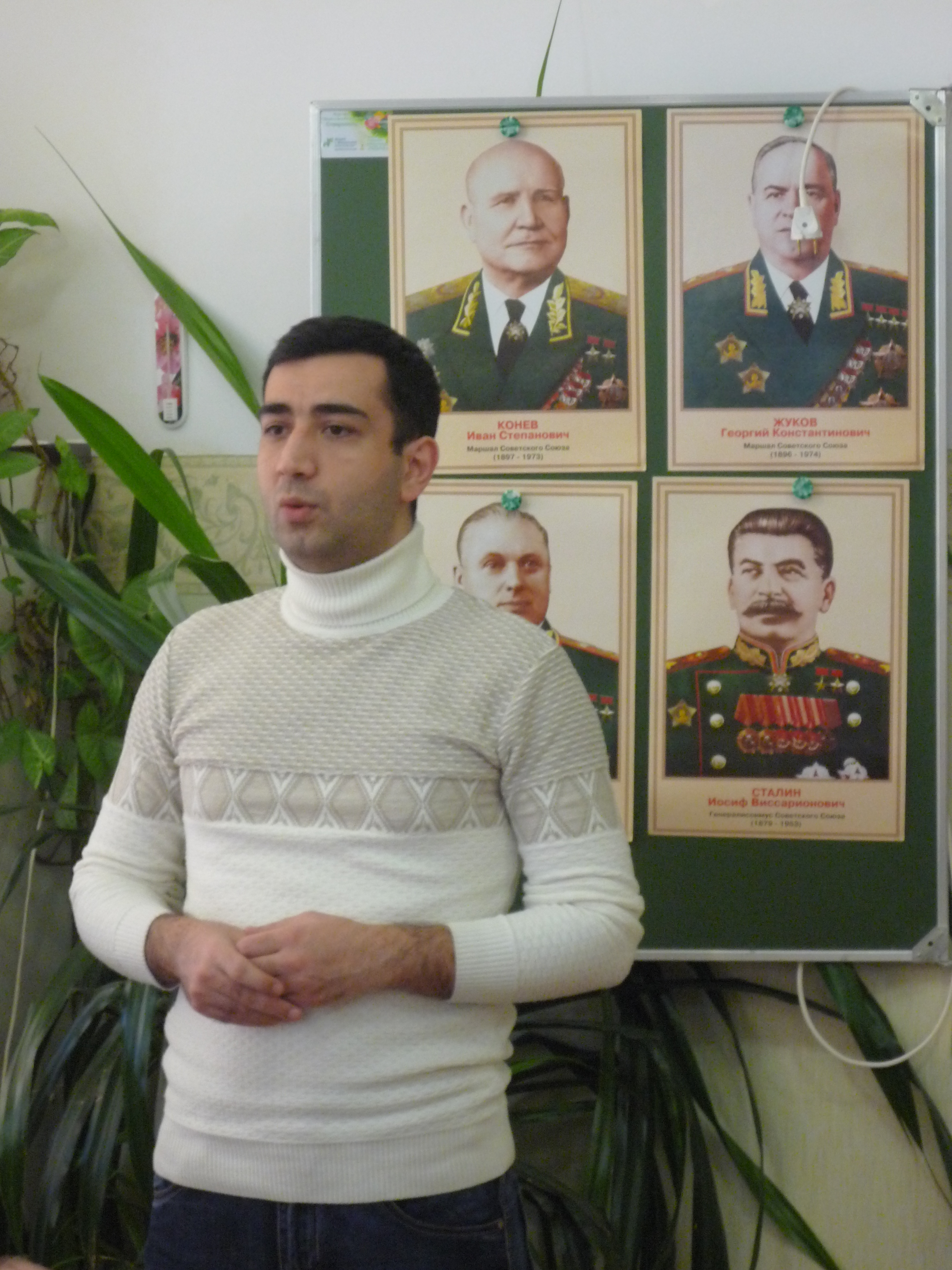 Археограф Ставропольского государственного краевого архива Владимир Аветисян рассказывает о Ставрополе в годы войны Археограф Ставропольского государственного краевого архива Владимир Аветисян рассказывает о Ставрополе в годы войны