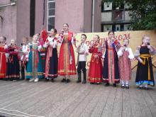 "Подъезжали мы под село"